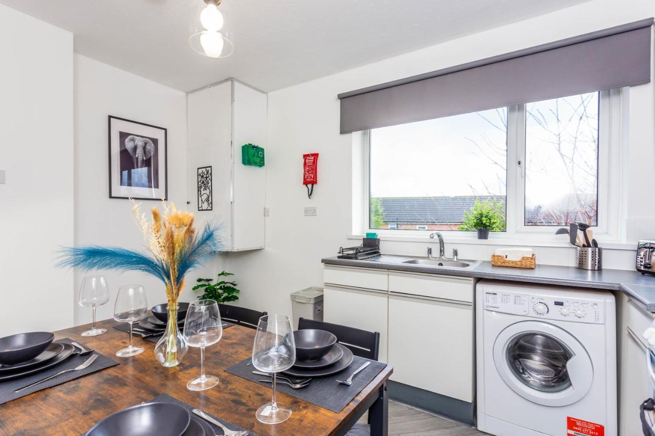 New Large 2 Bed Entire Apartment Near Newcastle Upon Tyne With Free Parking Exterior photo